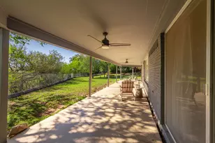 705 NW 10th St, Mineral Wells, TX 76067 - Photo 30