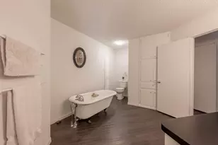 705 NW 10th St, Mineral Wells, TX 76067 - Photo 18