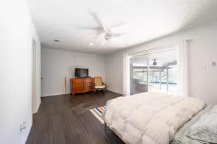 705 NW 10th St, Mineral Wells, TX 76067 - Photo 16