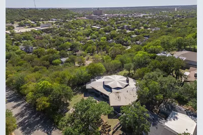 705 NW 10th Street, Mineral Wells, TX 76067 - Photo 38