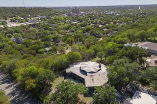 705 NW 10th St, Mineral Wells, TX 76067 - Photo 38