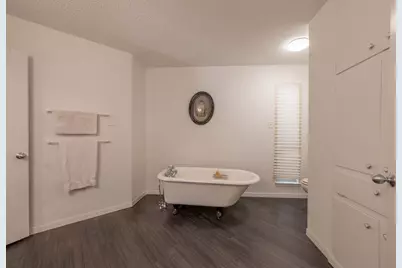 705 NW 10th Street, Mineral Wells, TX 76067 - Photo 20