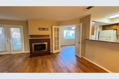 2311 Balsam Drive #H105, Arlington, TX 76006 - Photo 4