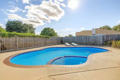 1008 Miles Avenue, Burleson, TX 76028 - Photo 4