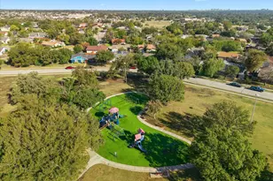 2013 Cedarwood Dr, Carrollton, TX 75007 - Photo 36