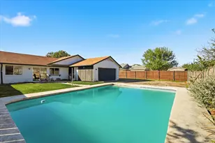 2013 Cedarwood Dr, Carrollton, TX 75007 - Photo 30