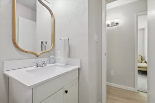 2013 Cedarwood Dr, Carrollton, TX 75007 - Photo 24