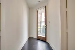 1205 Hyde Ct, Dallas, TX 75215 - Photo 32