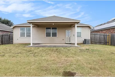 677 Rapid Way, Crowley, TX 76036 - Photo 10