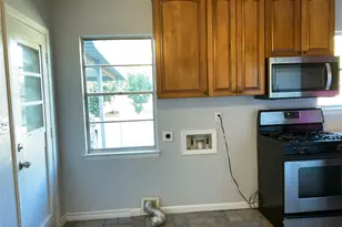 1401 W Ball St, Weatherford, TX 76086 - Photo 12