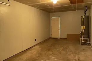 1401 W Ball St, Weatherford, TX 76086 - Photo 28