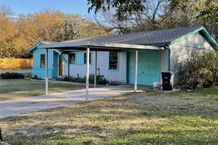 1401 W Ball St, Weatherford, TX 76086 - Photo 2