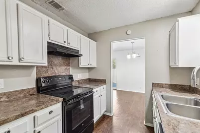 2712 N Bell Avenue, Denton, TX 76209 - Photo 10