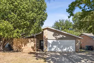 2712 N Bell Ave, Denton, TX 76209 - Photo 1