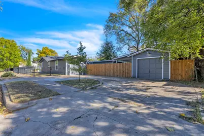 2701 Halbert Street, Fort Worth, TX 76112 - Photo 18