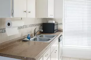 2214 Statler Dr, Carrollton, TX 75007 - Photo 4