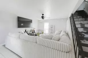 2214 Statler Dr, Carrollton, TX 75007 - Photo 8