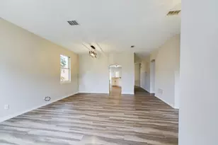 417 Indian Trail Rd, Roanoke, TX 76262 - Photo 4