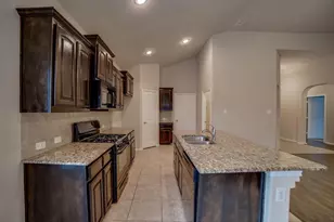 2408 Windhaven Dr, Denton, TX 76210 - Photo 4