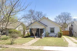 2422 S Ewing Ave, Dallas, TX 75216 - Photo 1