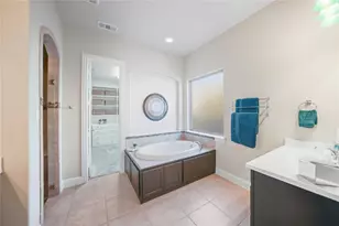 14520 Seventeen Lakes Blvd, Fort Worth, TX 76262 - Photo 22