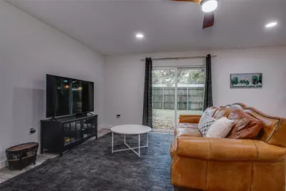 2212 Kevin Court, Irving, TX 75060 - Photo 30