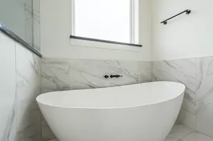 536 Helena Dr, Granbury, TX 76048 - Photo 24