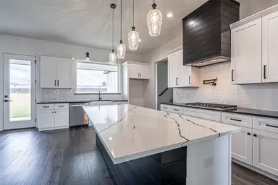 536 Helena Drive, Granbury, TX 76048 - Photo 16