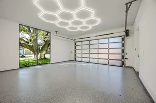 5723 Meletio Ln, Dallas, TX 75230 - Photo 38