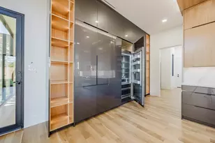 5723 Meletio Ln, Dallas, TX 75230 - Photo 16