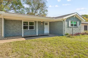 5465 Wayside Ave, Fort Worth, TX 76134 - Photo 2