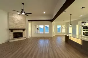 810 Valley Ridge Rd, Van Alstyne, TX 75495 - Photo 4