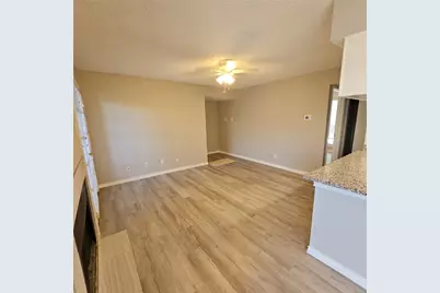 5750 Phoenix Drive #15, Dallas, TX 75231 - Photo 8
