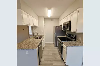 5750 Phoenix Drive #15, Dallas, TX 75231 - Photo 14