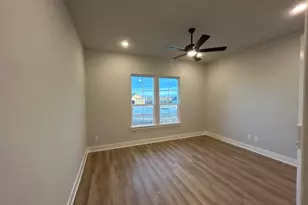 812 Valley Ridge Rd, Van Alstyne, TX 75495 - Photo 6