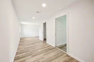 9242 Green Springs Cir, Sanger, TX 76266 - Photo 28