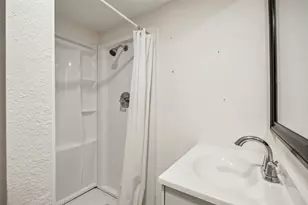 9242 Green Springs Cir, Sanger, TX 76266 - Photo 18