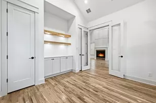 321 Garrett Wy, Midlothian, TX 76065 - Photo 10