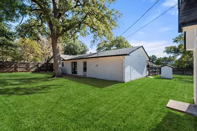 1812 Hilltop Lane, Pantego, TX 76013 - Photo 36