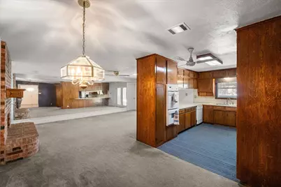 1812 Hilltop Lane, Pantego, TX 76013 - Photo 10