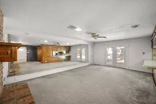 1812 Hilltop Ln, Pantego, TX 76013 - Photo 12