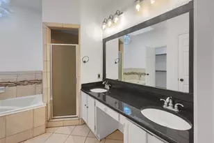 3605 Bayshore Dr, Arlington, TX 76016 - Photo 16