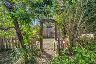 5601 Woodcastle St, Waco, TX 76710 - Photo 30