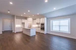 411 Cooper St, Argyle, TX 76226 - Photo 8