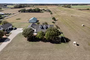 6429 FM2931, Aubrey, TX 76227 - Photo 2
