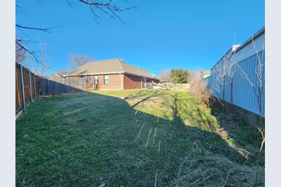 1008 Treys Court, Sanger, TX 76266 - Photo 2