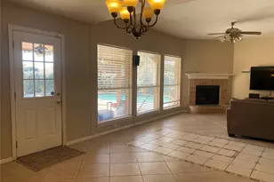 1230 Donegal Ln, Garland, TX 75044 - Photo 6