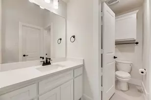 1055 Modesto Dr, Frisco, TX 75036 - Photo 22