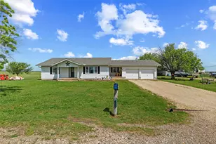 333 Hcr 3225, Penelope, TX 76676 - Photo 2