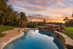 241 Masters Ln, Midlothian, TX 76065 - Photo 32